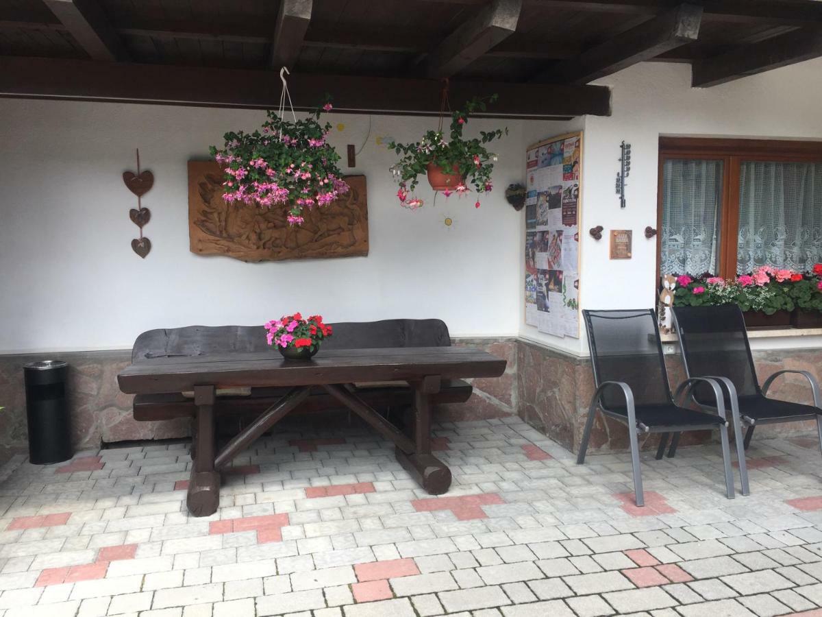 Garni La Vara Kurfar Exterior foto