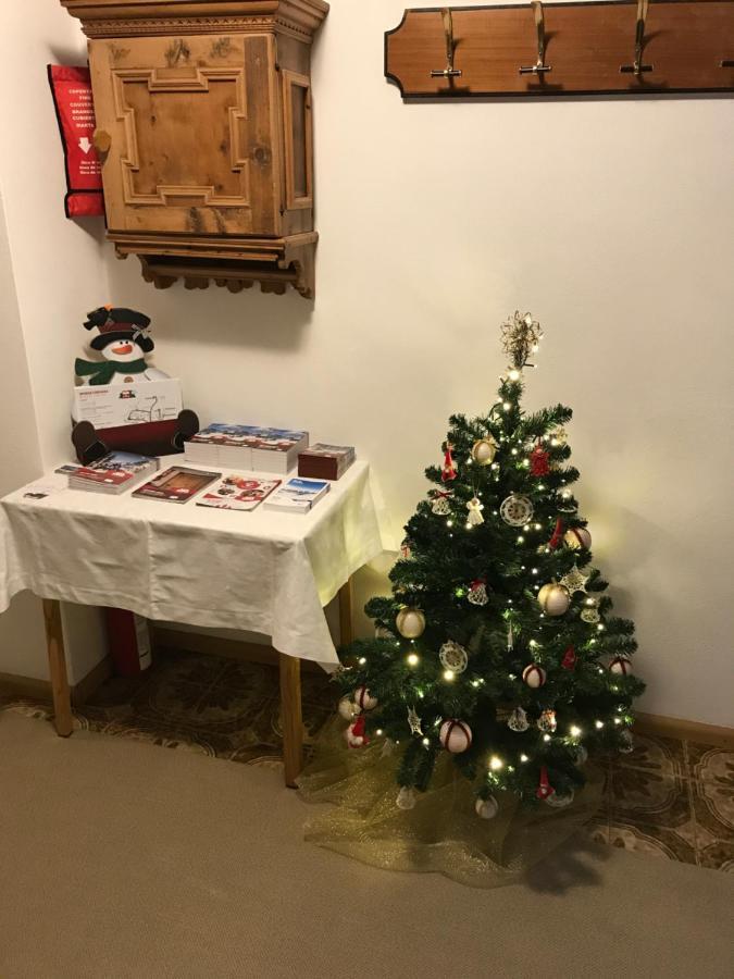 Garni La Vara Kurfar Exterior foto